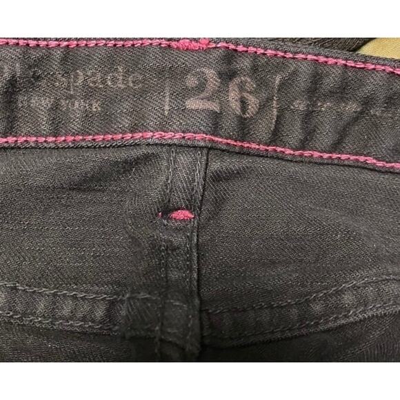 Kate Spade NY Black Seize the Day‎ Browne St Gold Spade Emblem Jeans Sz 26 - Picture 2 of 11
